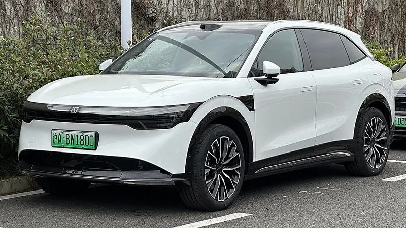 Zeekr 7X из Китая под ключ: подберём комплектацию и привезём во Владивосток